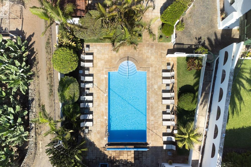El Patio Hotel 4*